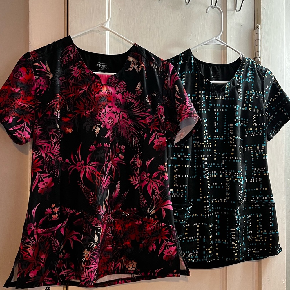 Scrubs Tops